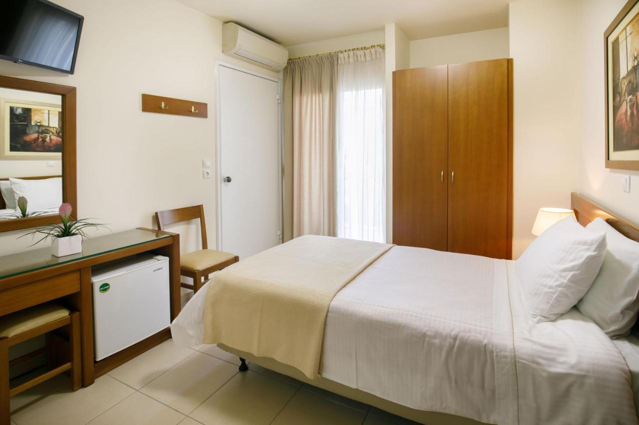 Hotel Athina Lamía Exterior photo