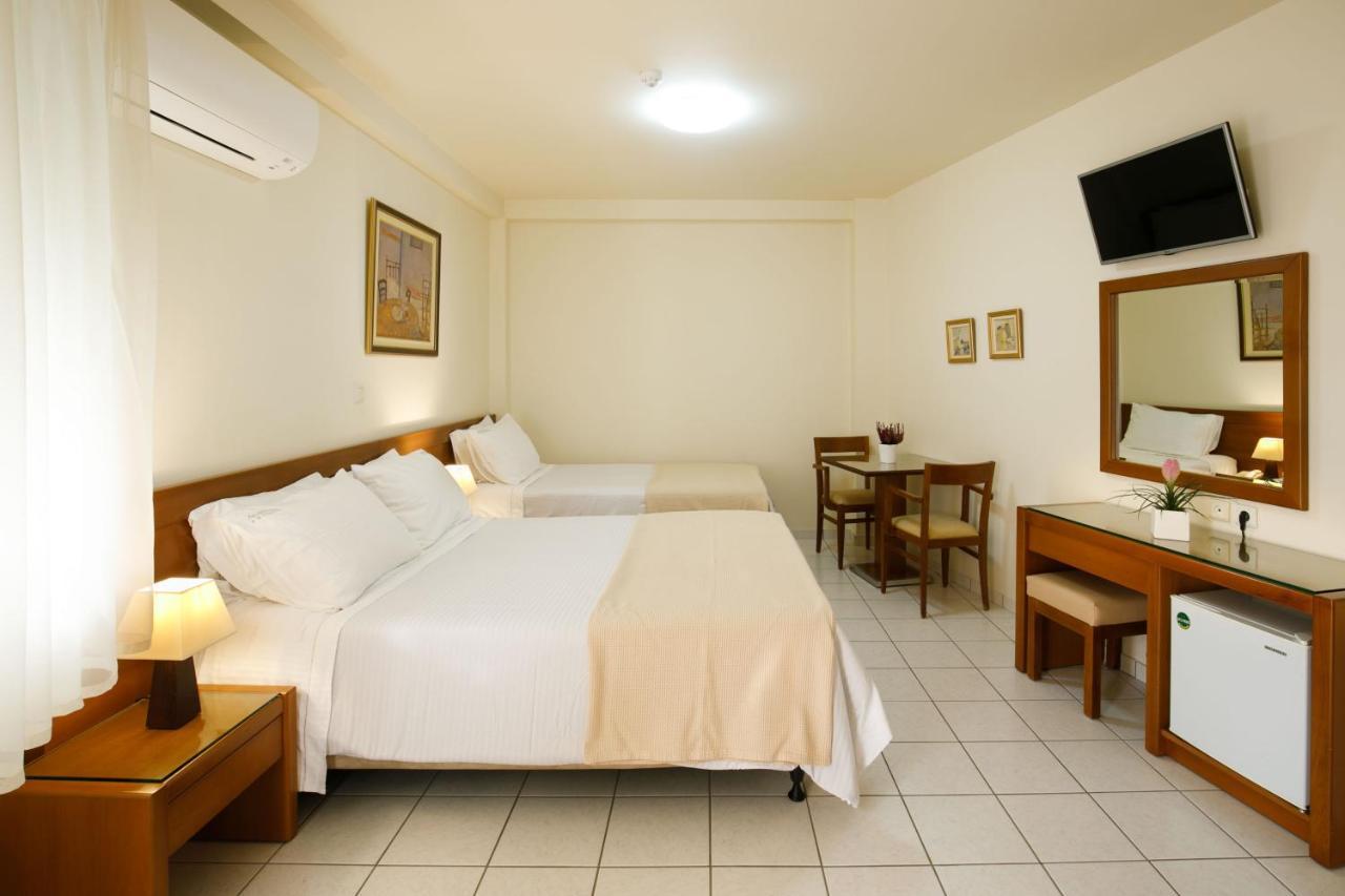 Hotel Athina Lamía Exterior photo